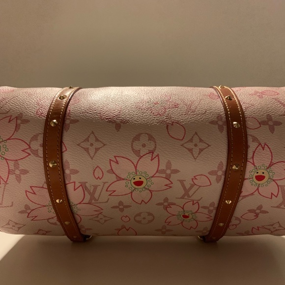 Louis Vuitton cherry blossom papillon - Picture 2 of 11